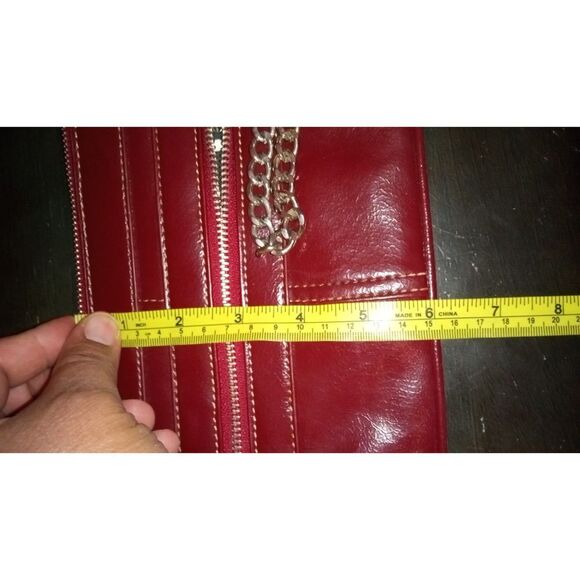 Limited Edition Burgundy clutch wristlet - Picture 4 of 8